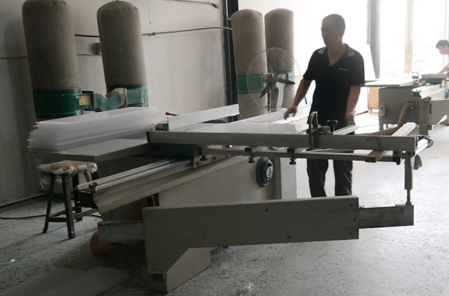 �����и�C